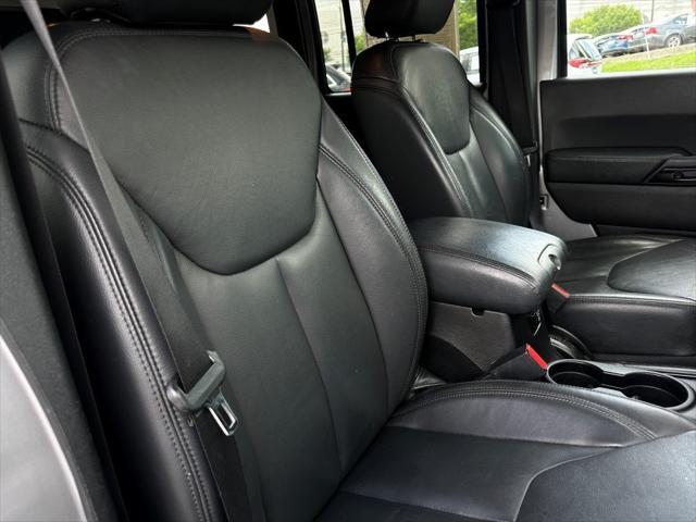 used 2015 Jeep Wrangler Unlimited car, priced at $17,000