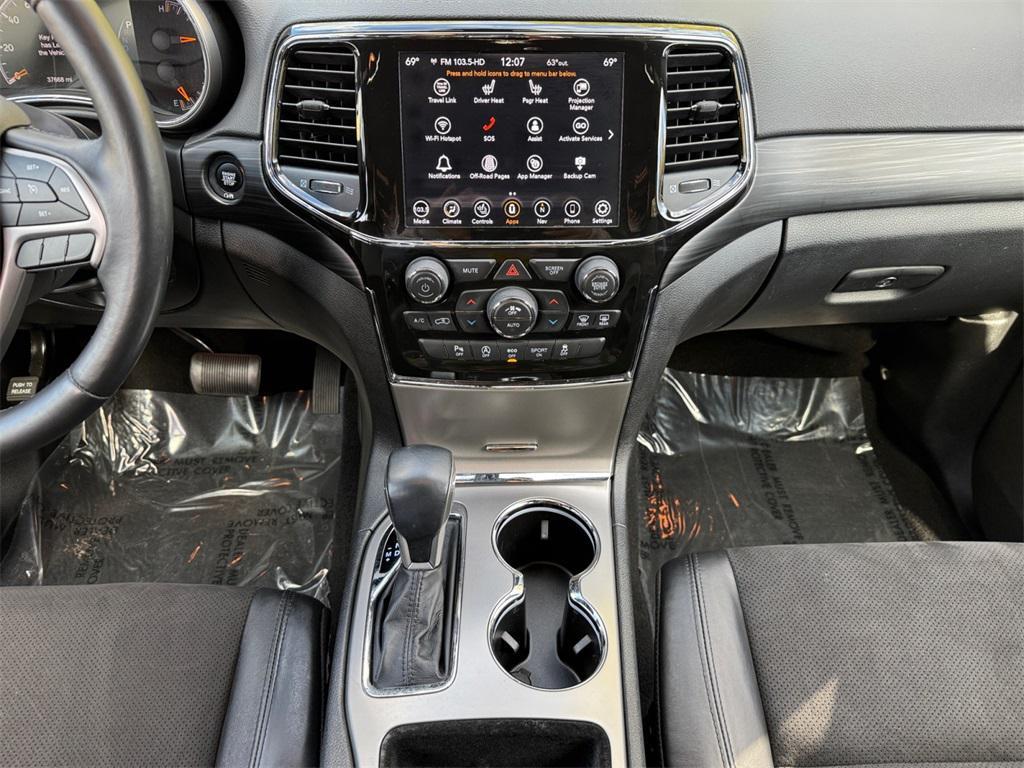 used 2021 Jeep Grand Cherokee car, priced at $25,173
