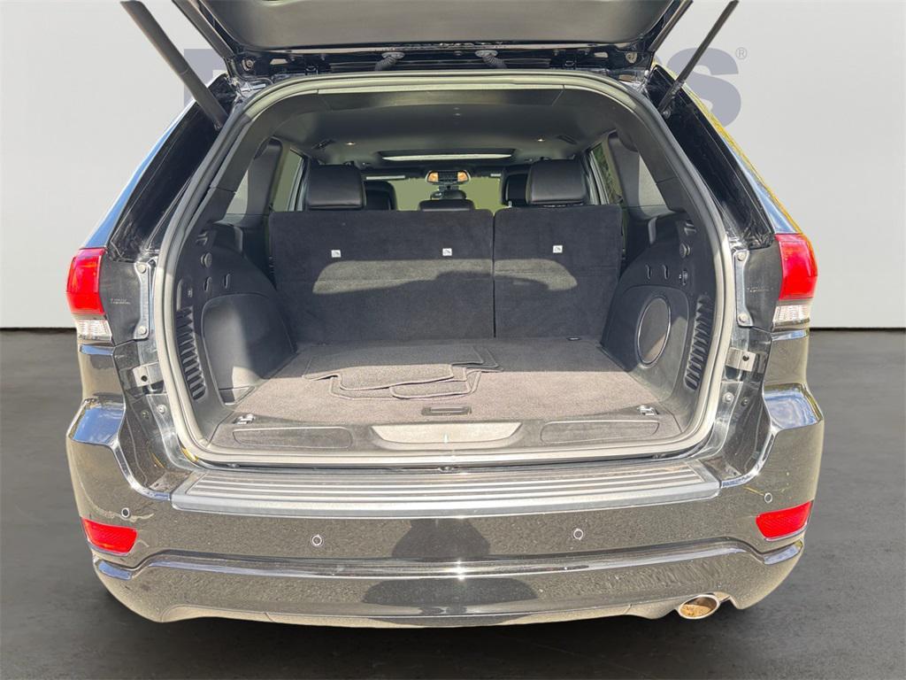 used 2021 Jeep Grand Cherokee car, priced at $25,173