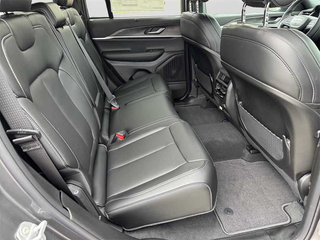 new 2025 Jeep Grand Cherokee car, priced at $50,000