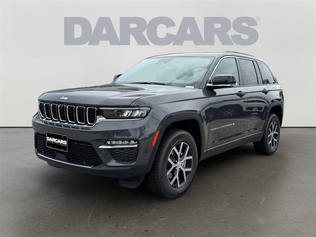 new 2025 Jeep Grand Cherokee car, priced at $50,000