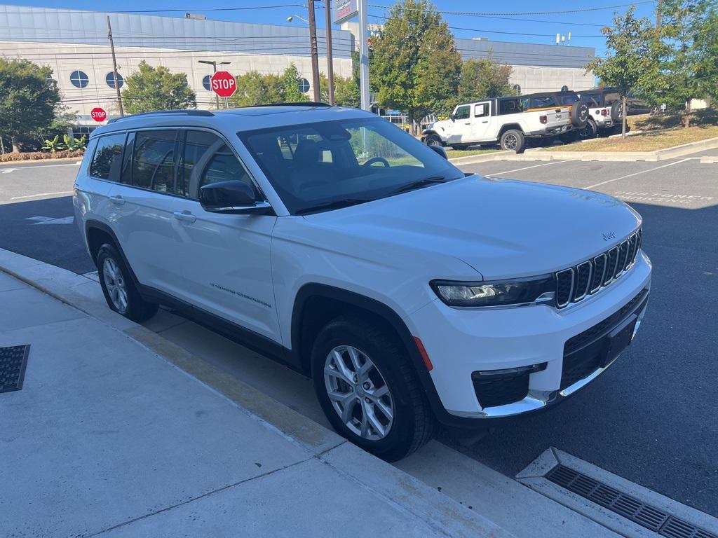used 2022 Jeep Grand Cherokee L car, priced at $31,700
