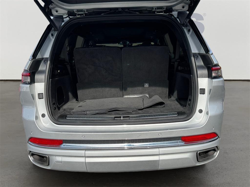 used 2022 Jeep Grand Cherokee L car, priced at $34,000