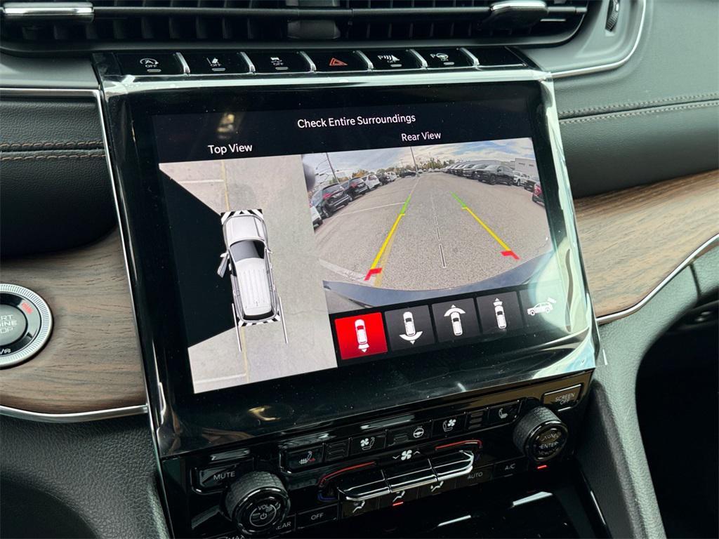 new 2025 Jeep Grand Cherokee L car, priced at $65,000