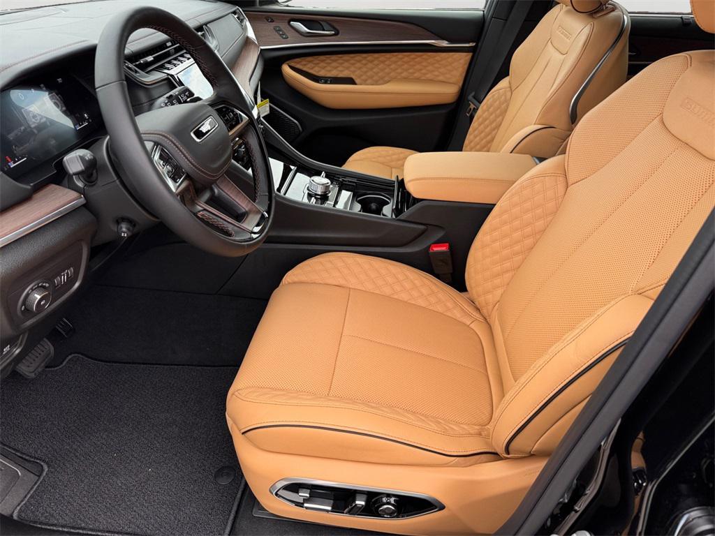 new 2025 Jeep Grand Cherokee L car, priced at $65,000