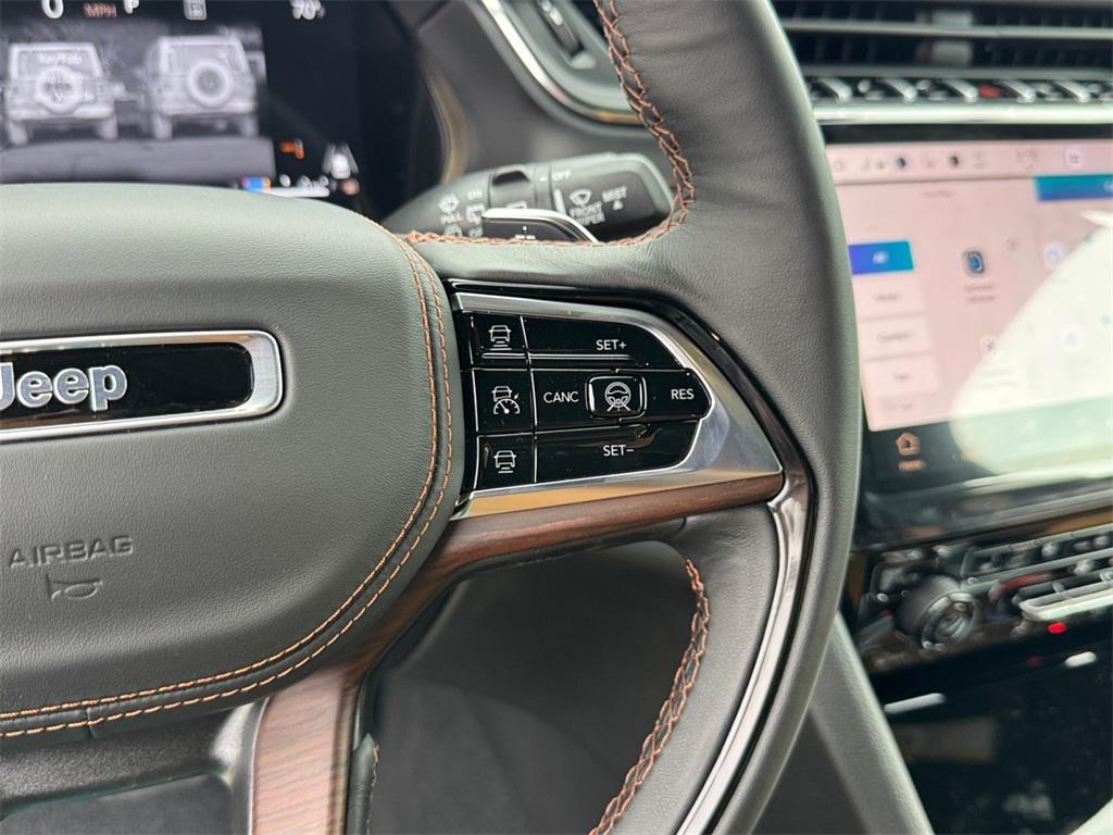 new 2025 Jeep Grand Cherokee L car, priced at $65,000