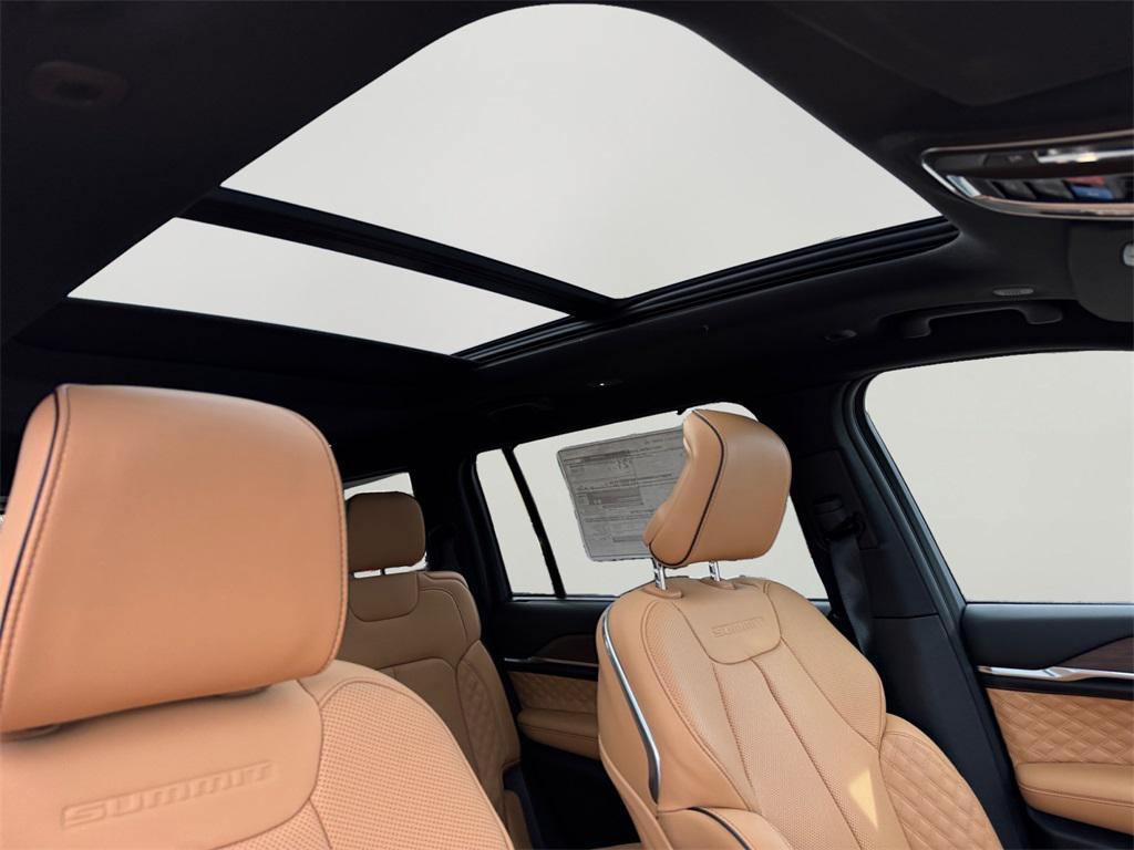 new 2025 Jeep Grand Cherokee L car, priced at $65,000