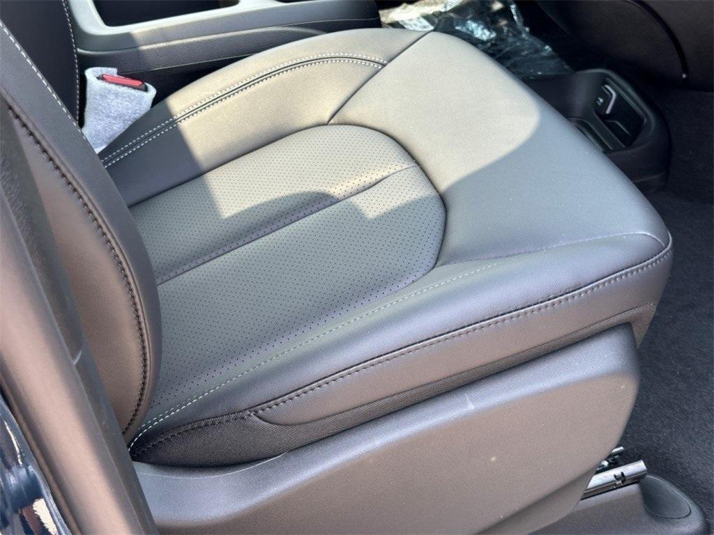 new 2025 Chrysler Pacifica car, priced at $42,000