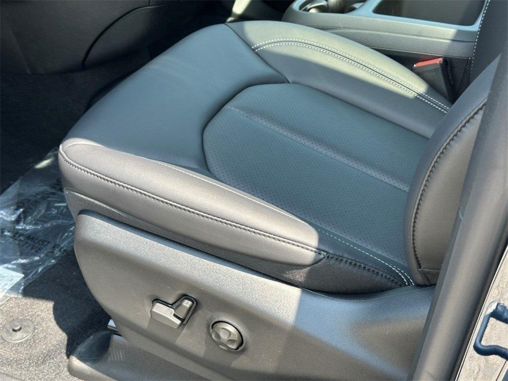 new 2025 Chrysler Pacifica car, priced at $42,000