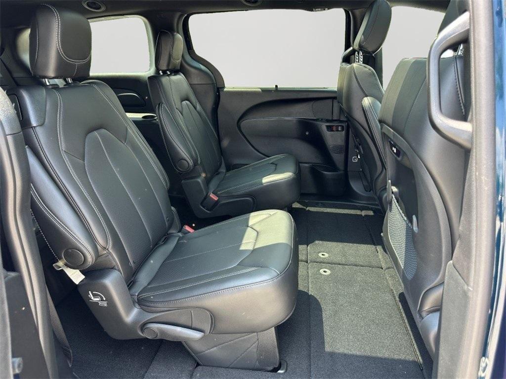 new 2025 Chrysler Pacifica car, priced at $42,000