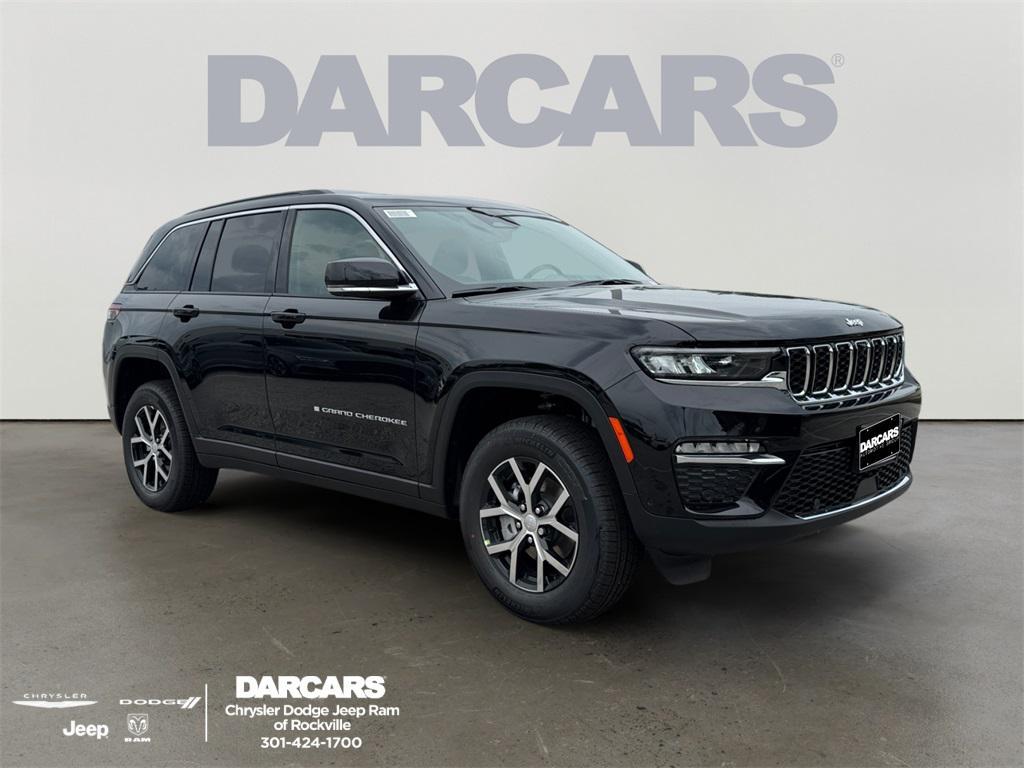 new 2025 Jeep Grand Cherokee car, priced at $49,000