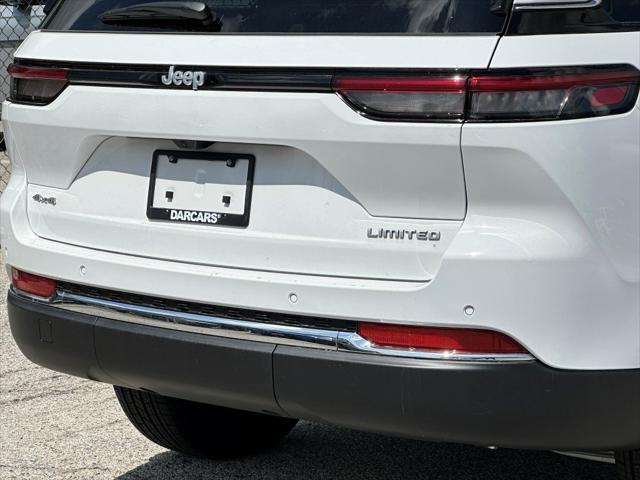 new 2025 Jeep Grand Cherokee car, priced at $44,116
