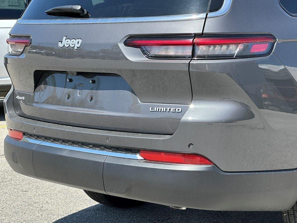 new 2025 Jeep Grand Cherokee L car, priced at $48,000