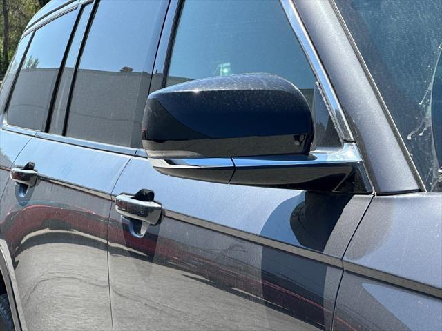 new 2025 Jeep Grand Cherokee L car, priced at $49,460