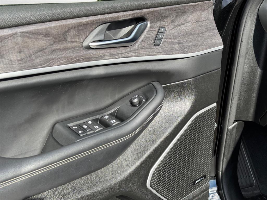 used 2022 Jeep Grand Cherokee 4xe car, priced at $24,000