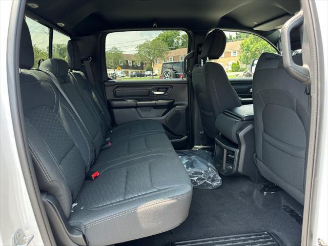 new 2025 Ram 1500 car, priced at $45,000