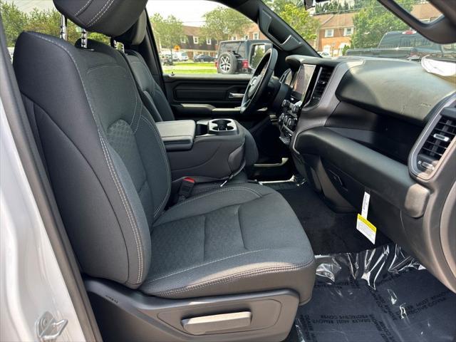 new 2025 Ram 1500 car, priced at $45,000