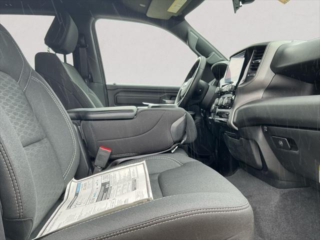 new 2025 Ram 1500 car, priced at $45,000