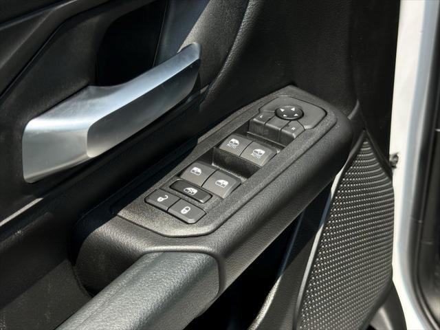 new 2025 Ram 1500 car, priced at $45,000