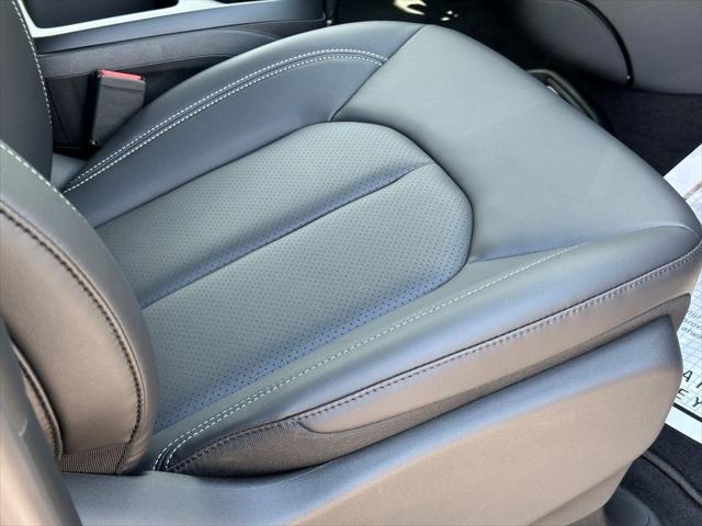 new 2025 Chrysler Pacifica car, priced at $42,782