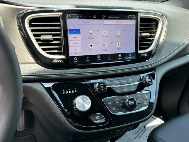 new 2025 Chrysler Pacifica car, priced at $42,782