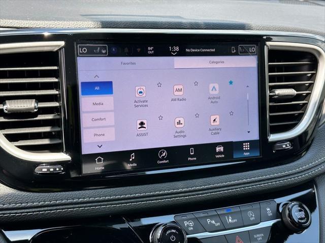 new 2025 Chrysler Pacifica car, priced at $42,782