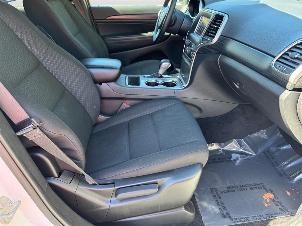 used 2021 Jeep Grand Cherokee car, priced at $21,899