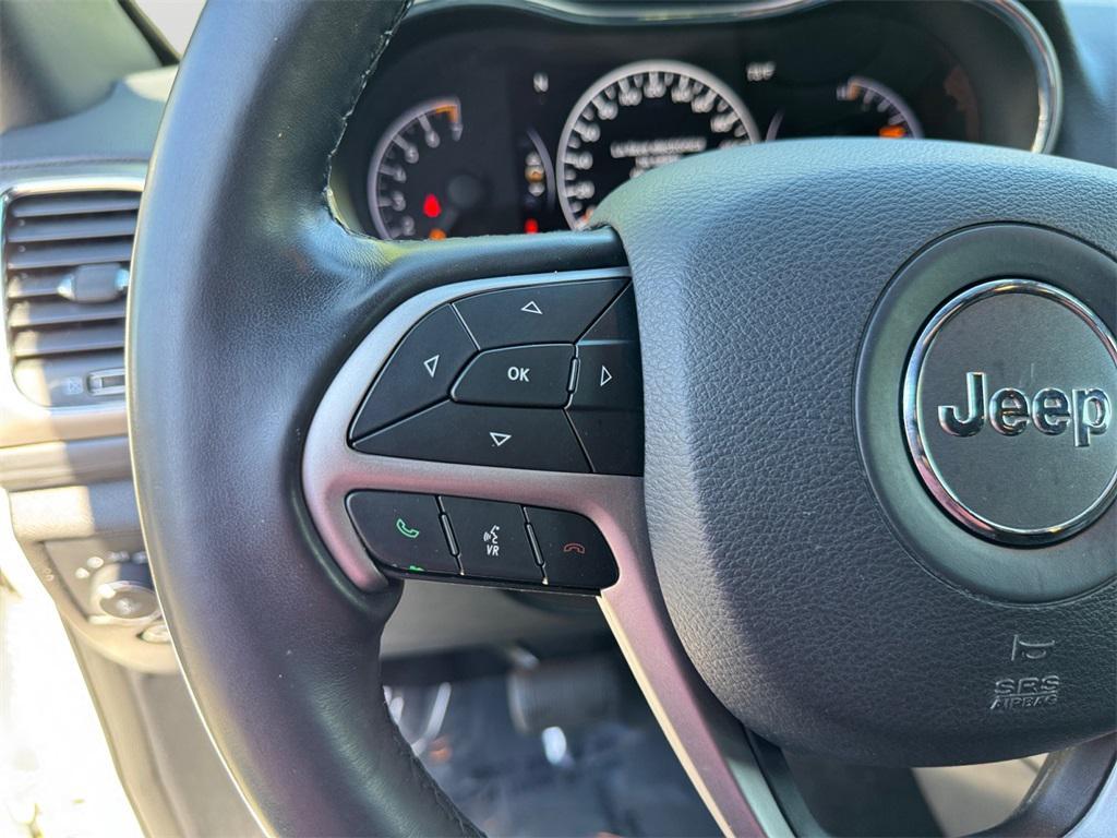 used 2021 Jeep Grand Cherokee car, priced at $21,899