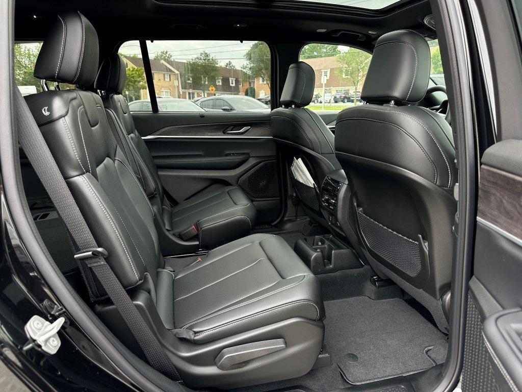 new 2025 Jeep Grand Cherokee L car, priced at $52,000