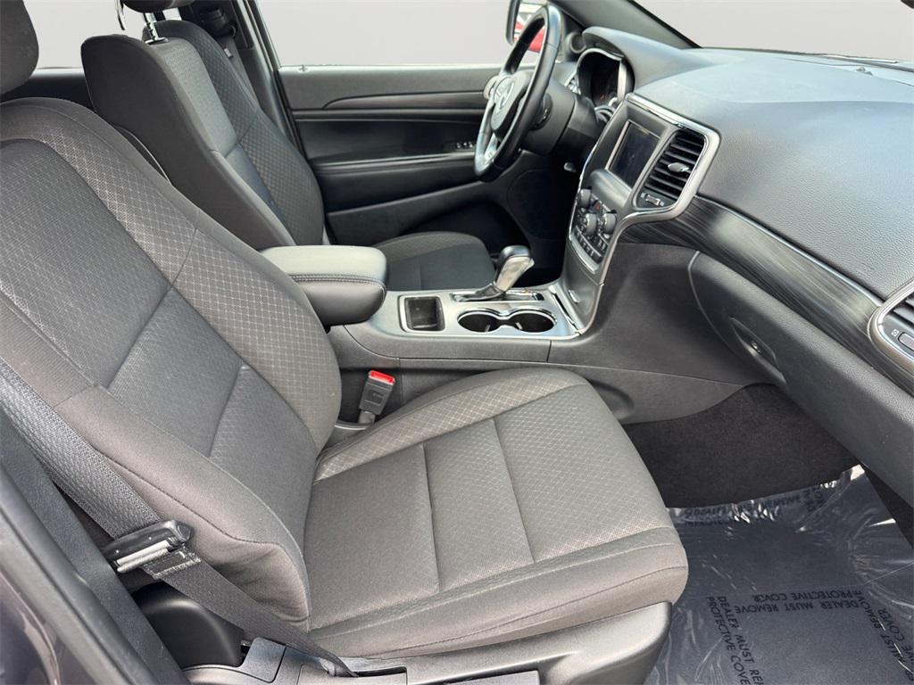 used 2021 Jeep Grand Cherokee car, priced at $17,900