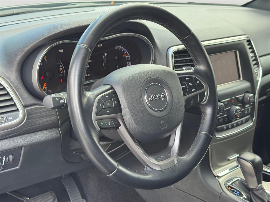 used 2021 Jeep Grand Cherokee car, priced at $17,900