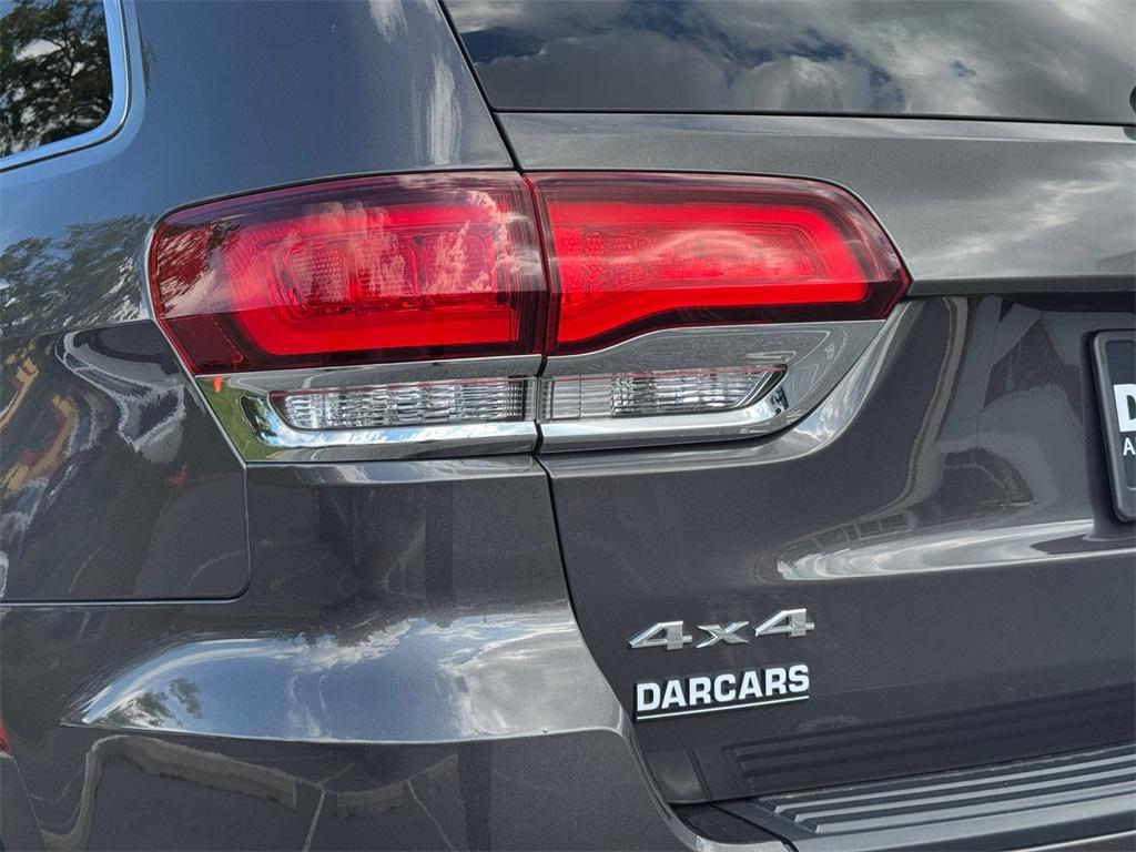 used 2021 Jeep Grand Cherokee car, priced at $17,900