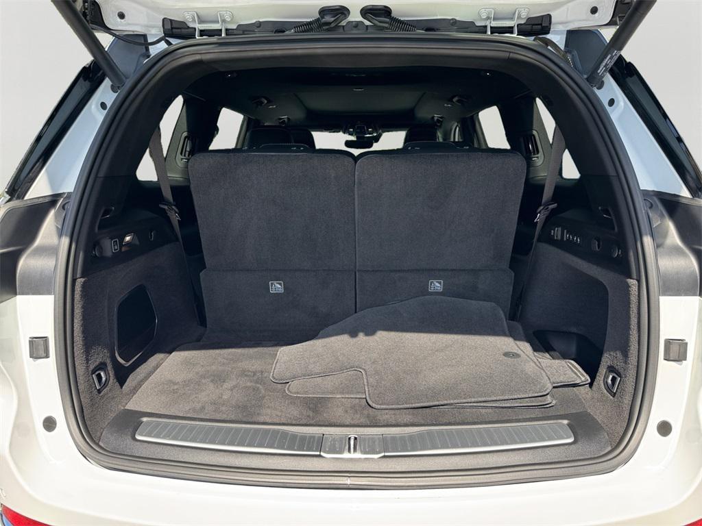 used 2021 Jeep Grand Cherokee L car, priced at $31,995