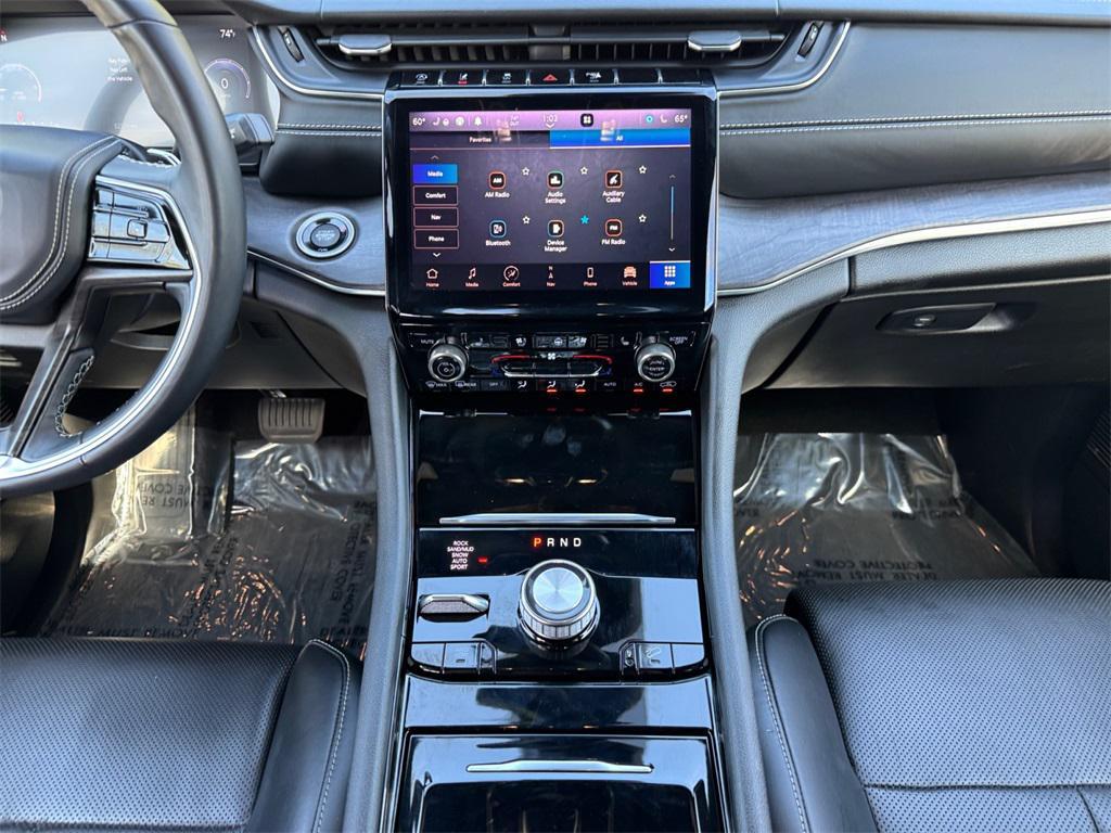 used 2021 Jeep Grand Cherokee L car, priced at $31,995