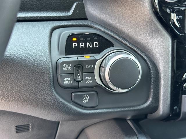 new 2025 Ram 1500 car, priced at $56,613