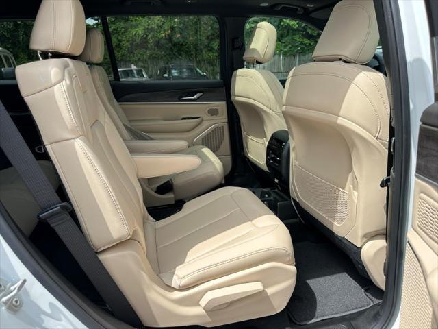 new 2025 Jeep Grand Cherokee L car, priced at $50,467