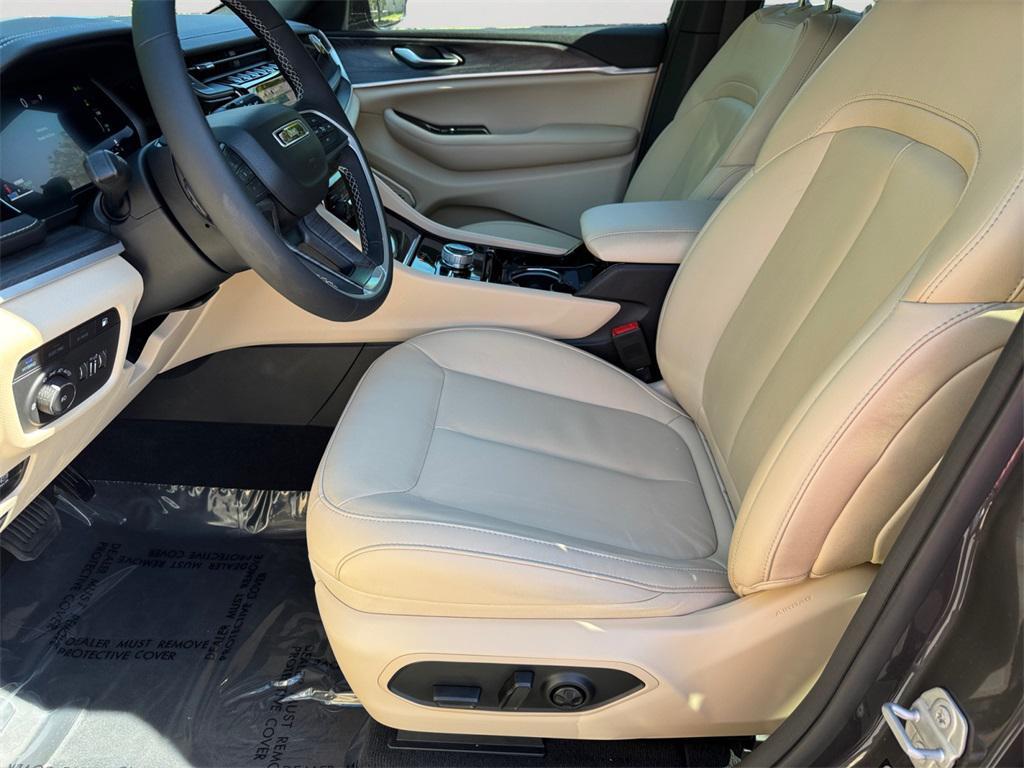 used 2022 Jeep Grand Cherokee 4xe car, priced at $27,000