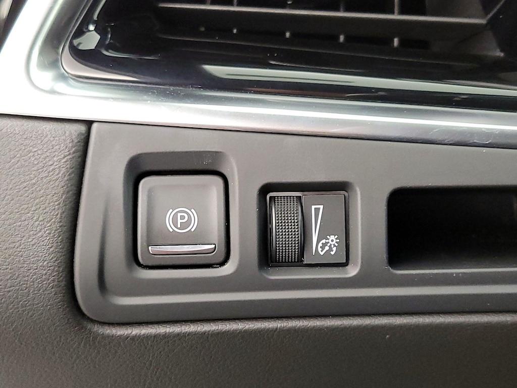 used 2025 Cadillac XT6 car, priced at $43,998