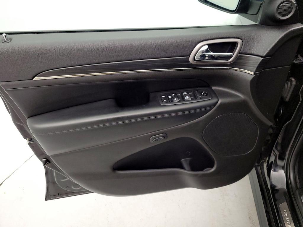 used 2020 Jeep Grand Cherokee car, priced at $25,998