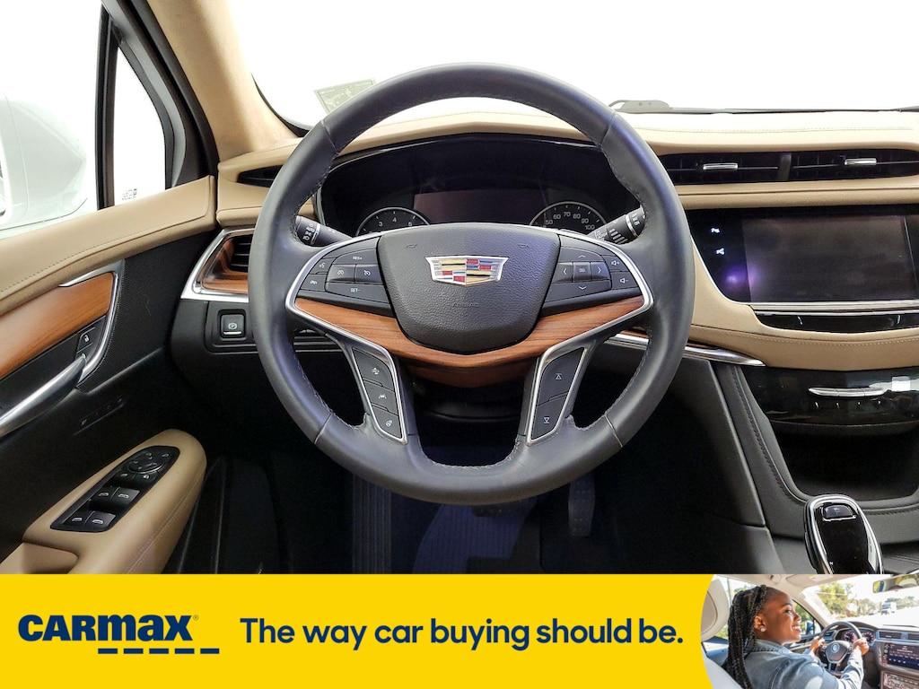 used 2017 Cadillac XT5 car, priced at $23,998