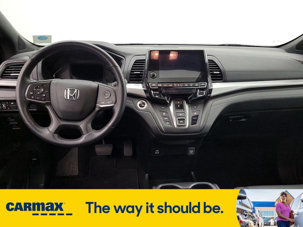 used 2023 Honda Odyssey car, priced at $39,998