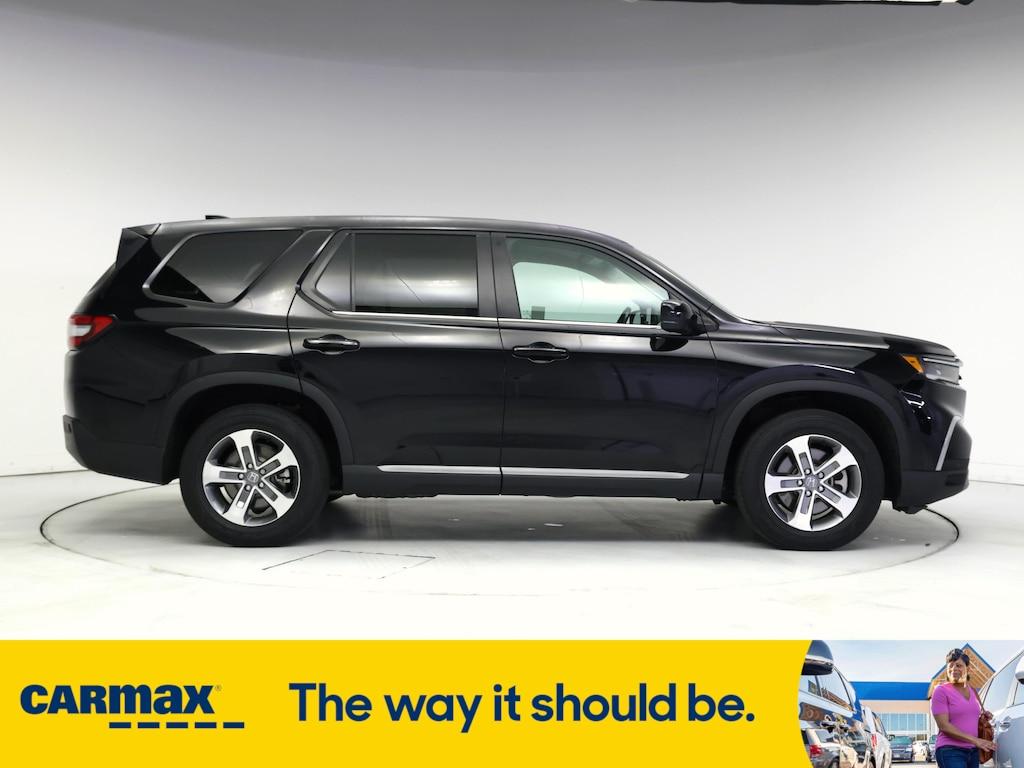 used 2023 Honda Pilot car, priced at $36,998