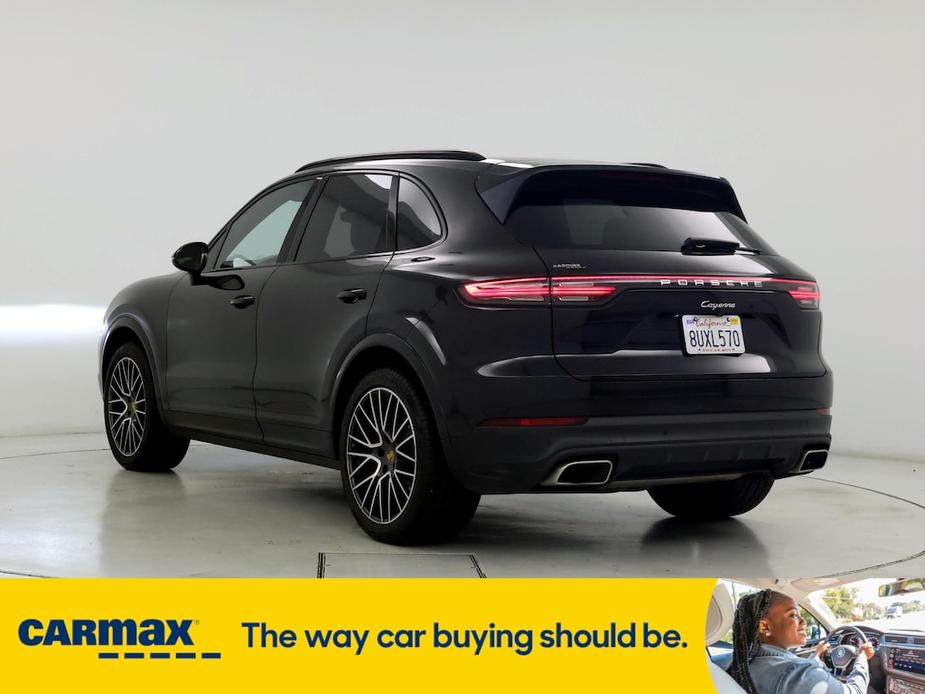 used 2019 Porsche Cayenne car, priced at $41,998