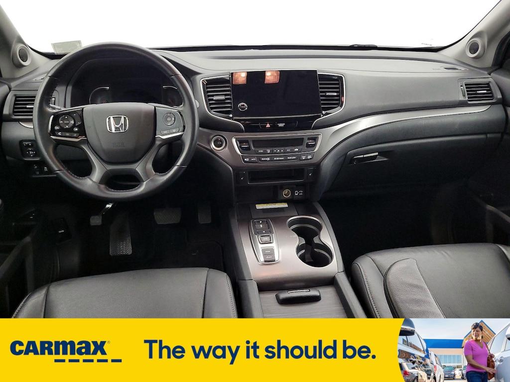 used 2022 Honda Pilot car, priced at $33,998