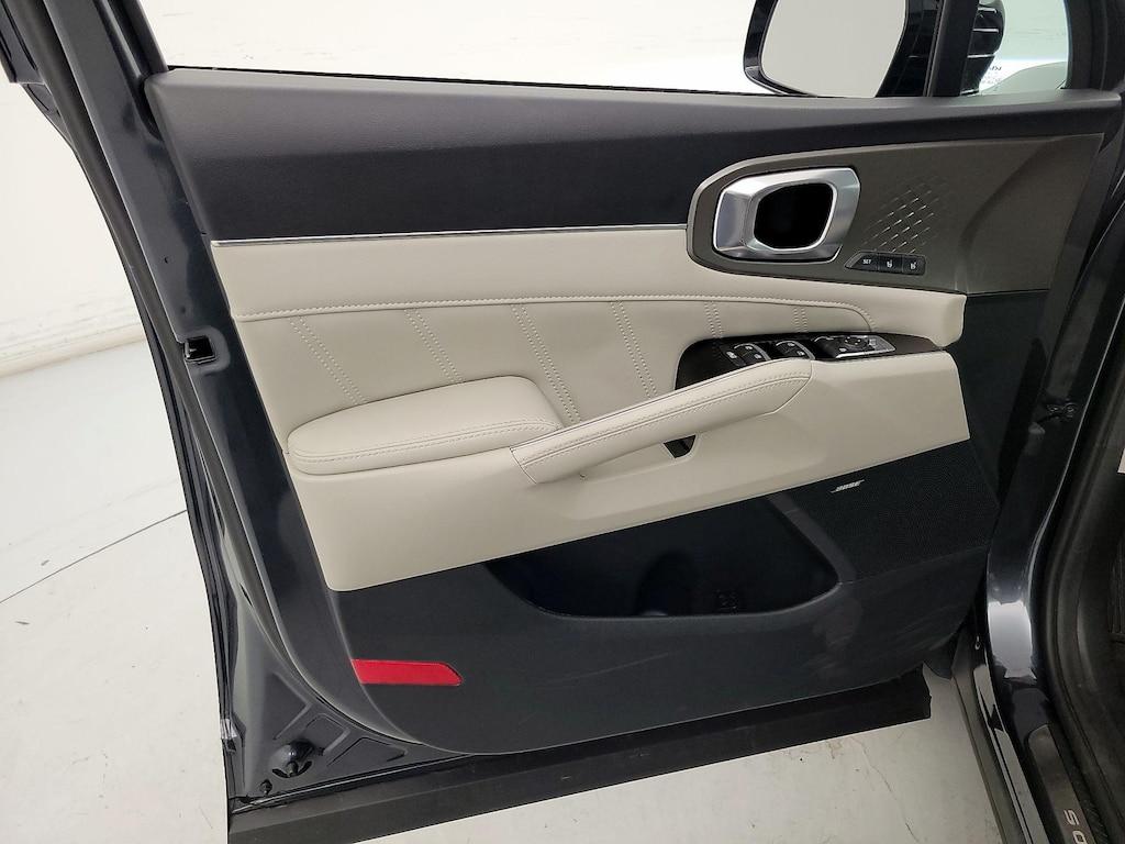 used 2023 Kia Sorento car, priced at $34,998