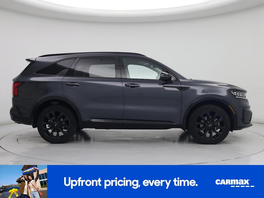 used 2023 Kia Sorento car, priced at $34,998