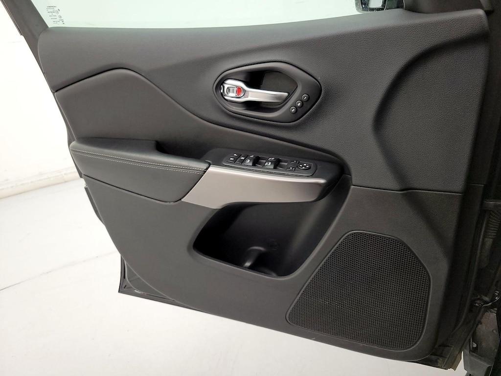 used 2019 Jeep Cherokee car, priced at $14,998