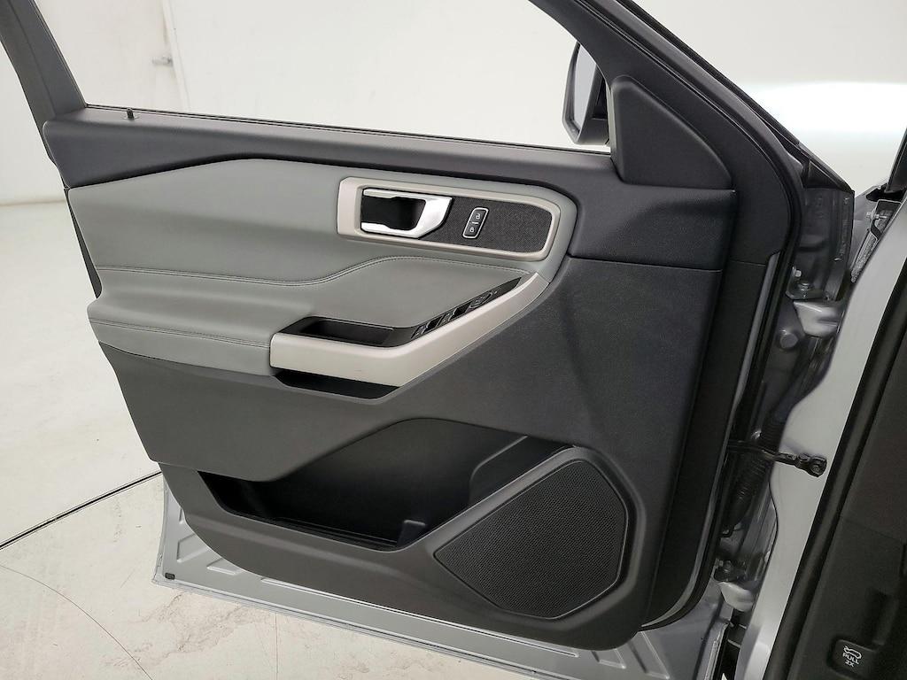 used 2022 Ford Explorer car, priced at $28,998