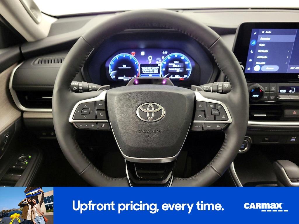 used 2025 Toyota Grand Highlander car, priced at $56,998