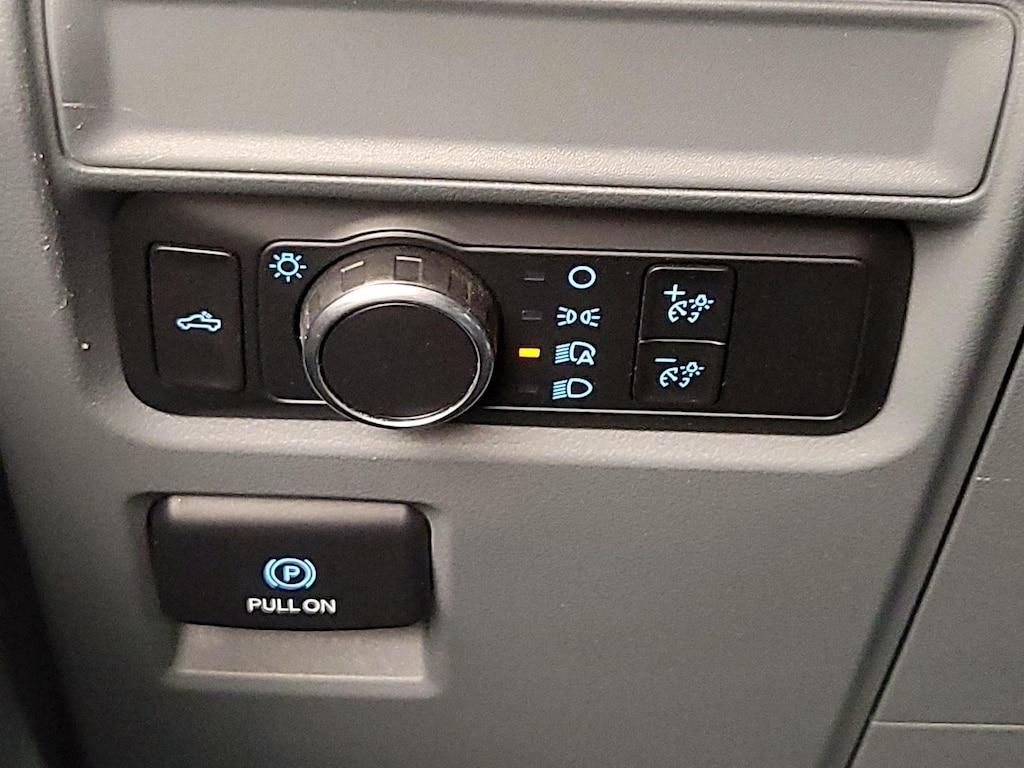 used 2021 Ford F-150 car, priced at $31,998